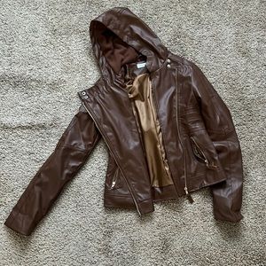 Brown Diagonal zip jacket with gold zipper size Small